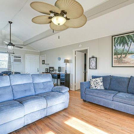 Second-Row Surfside Beach House Newly Renovated! Bagian luar foto