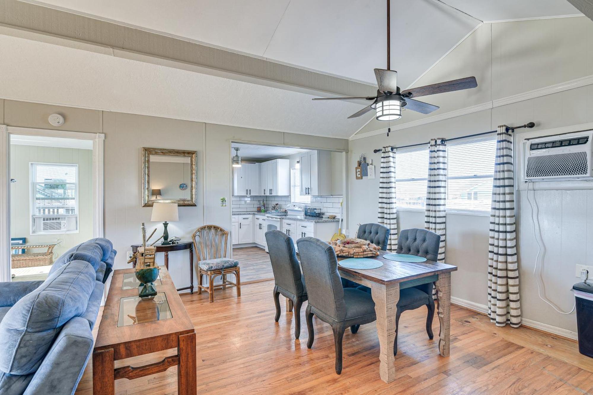 Second-Row Surfside Beach House Newly Renovated! Bagian luar foto